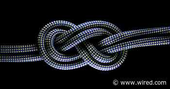 Psychedelic Fiber Offers a New Twist on the Science of Knots 
