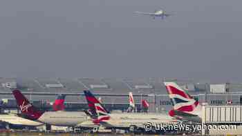 Heathrow apologises for disruption caused by  ‘technical issues’