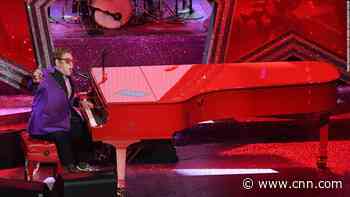 Elton John announces he has pneumonia