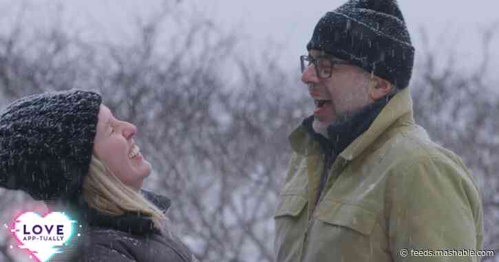 Meet some of the first couples to date over dial-up, and then get married