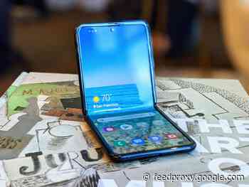 Galaxy Z Flip: Selfie camera, one-handed use, early concerns (ongoing review)     - CNET