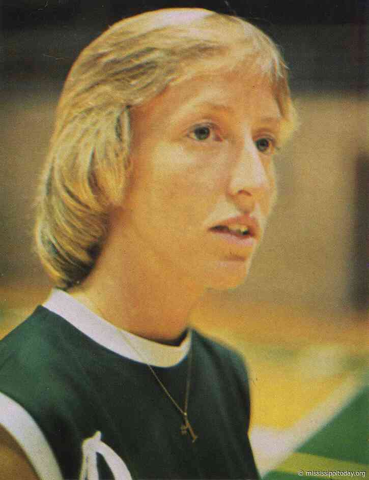 Tiny Debbie Brock, a coach’s daughter, played huge role in women’s hoops history