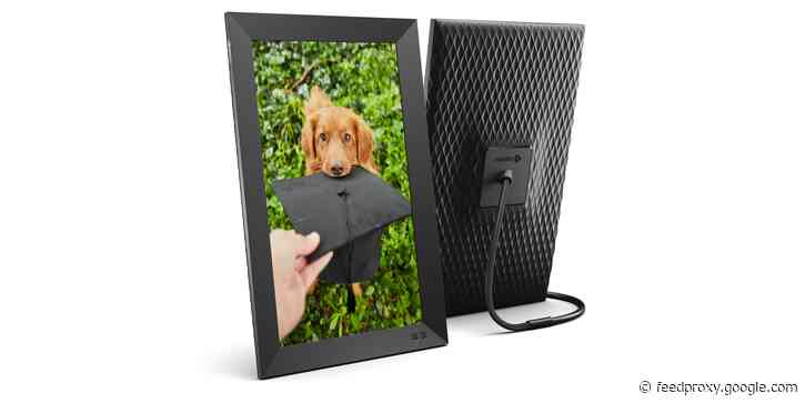Review: Nixplay Smart Photo Frame is great at home, even better as a gift
