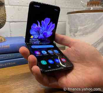 Samsung&#39;s foldable Galaxy Z Flip feels like the start of a revolution