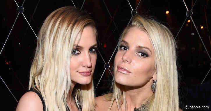 Ashlee Simpson Says She's 'Proud' of Sister Jessica Simpson for Writing Revealing New Memoir