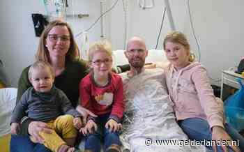 Tom (38) overlijdt vier dagen na uitkomen laatste wens: ‘Hij was een liefdevolle vader’