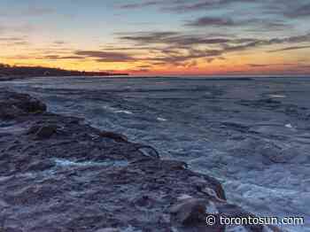 Boy, 9, who fell through ice on Lake Erie presumed drowned - Toronto Sun
