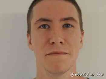 Cops hunting convict who allegedly breached release conditions - Toronto Sun