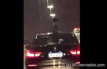 Autopista Buenos Aires-La Plata: el video del nene parado en una camioneta y sin cinturón recorre la web - La 100