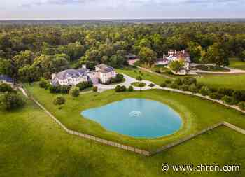Live in a country paradise just 35 minutes from downtown Houston in this $2.5M equestrian gem - Chron.com