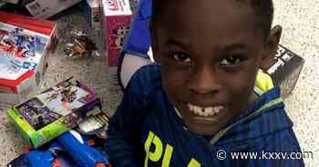 Texas 5-year-old boy inside stolen vehicle in Houston found; police searching for suspect 10 - KXXV News Channel 25