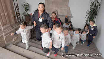 En Morelia, niños del CASVI recorren Palacio Municipal - MiMorelia.com
