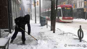 Wintry weather to make for slushy morning commute in GTA