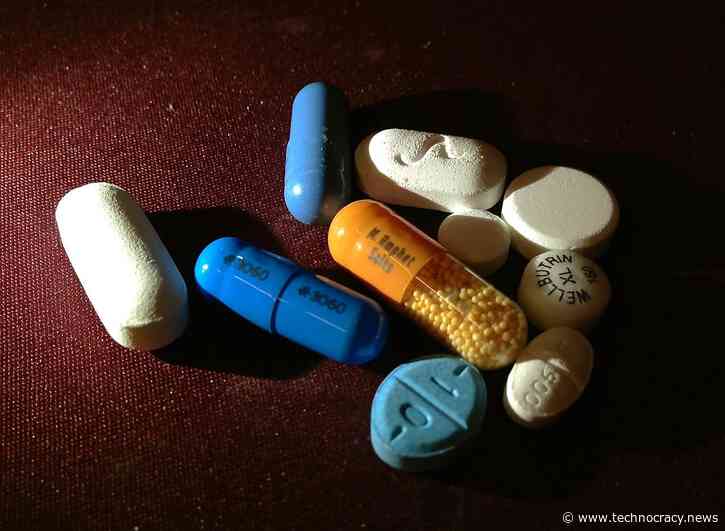 US Healthcare Subject To China’s ‘Global Chokehold’ On Medicines