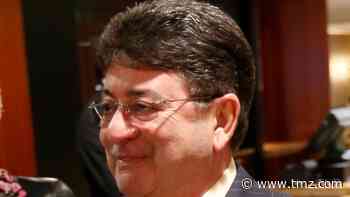 President Trump Pardons Ex-49ers Owner Ed DeBartolo, Jerry Rice Celebrates!