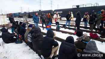 Factory shutdowns, layoffs possible if rail blockades continue, manufacturers' group says