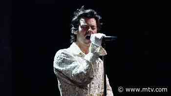 Harry Styles Kept The Tears ‘Falling’ With His Angelic BRITs Performance