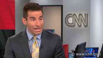 Ex-prosecutor: This is crazy, someone take away Trump's pen