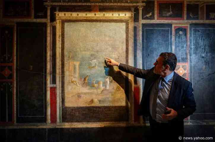 Pompeii restoration unearths 'surprise' treasures
