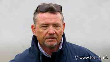 Graham Ford: Ireland coach leaves Wolves tour to recover from injuries