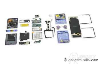 Samsung Galaxy Z Flip Fails Dust Test Miserably in iFixit Teardown Video