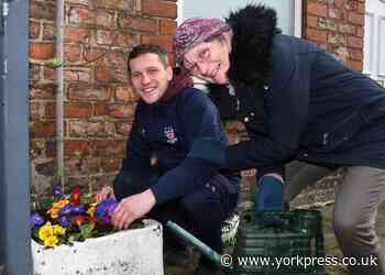 York footballers lend a hand at The Lanes Community Garden