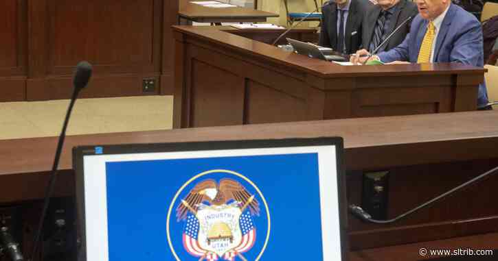 Robert Gehrke: Utah’s state flag is fine, but maybe an update wouldn’t hurt