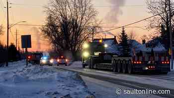 No injuries as CN train carrying crude oil derails in northwestern Ontario