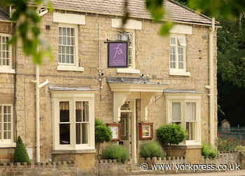 Employee who torched manager's car is jailed