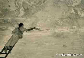 Mystery Surrounding Dinosaur Footprints on a Cave Ceiling Finally Solved