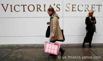 Les Wexner sells control of Victoria&apos;s Secret amid declining sales