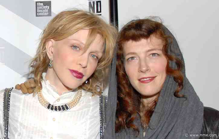 Courtney Love to reunite with Hole bandmate Melissa Auf der Maur