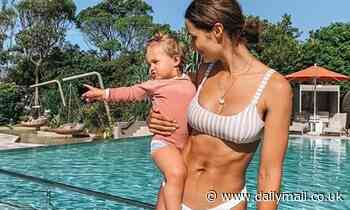 Sarah Boulazeris shows off her incredible post-baby body