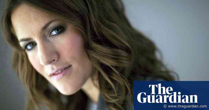 Met police refers itself to watchdog over Caroline Flack contact