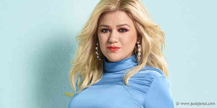 Kelly Clarkson Pokes Fun at Her Big Chest in 'The Voice' Promo Pic!