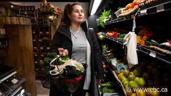 Zero-waste grocery shopping: Tricky but not impossible