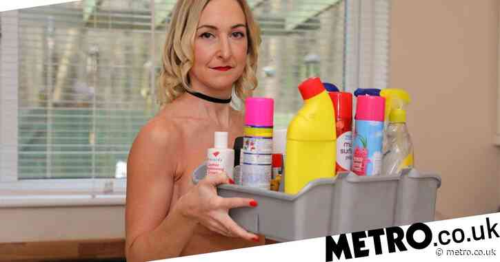 Married Mum Starts Naked Cleaning Business Charging An Hour For
