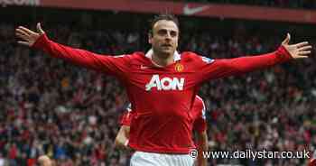 Man Utd fans send Dimitar Berbatov message after passing UEFA A coaching badges - Daily Star