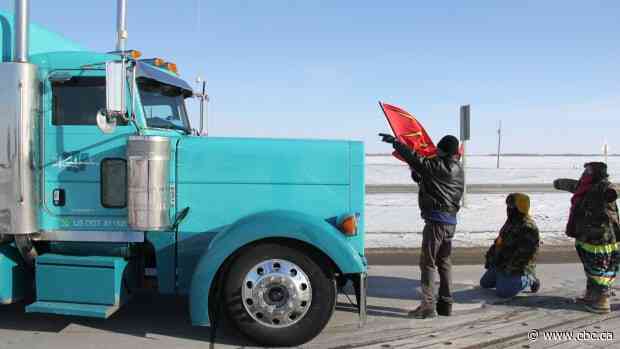 Manitoba container trucks gear down as a result of trade volatility, rail disruption