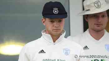 Felix Organ: Hampshire batsman signs contract extension