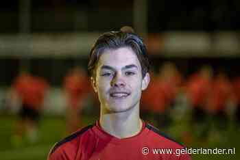 Als jochie juichte hij voor DOVO 1, nu staat Noah Staal zelf op het veld