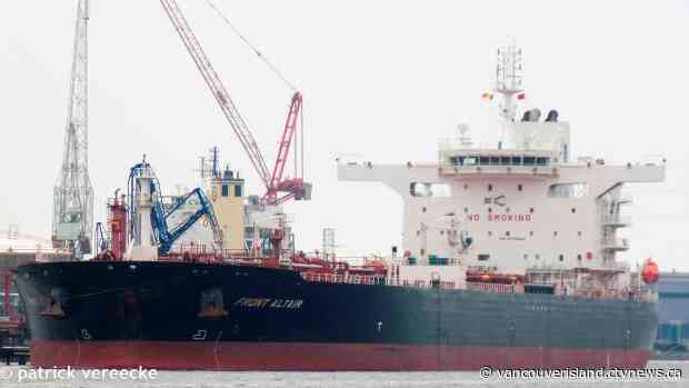 Blockade trips up Canada's biggest ports as shippers steer clear of rail closure