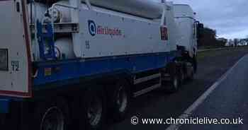 Tanker hydrogen leak causes chaos on the A1(M) in County Durham - Chronicle Live