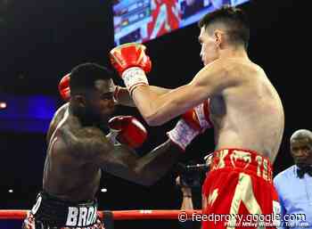 Golden Boy re-inks Patrick Teixeira