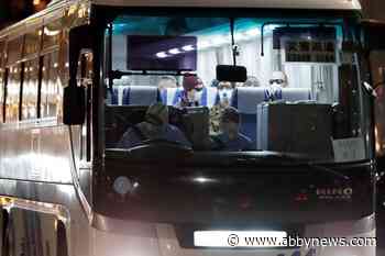 Evacuees from Diamond Princess cruise ship arrive in Canada for quarantine