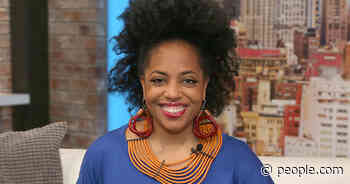 Rhonda Ross Praises Mom Diana Ross for 'Miraculous' Job Raising Kids to 'Find Their Own Power'