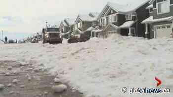 Why Edmonton cul-de-sacs aren’t cleared of snow during residential blading