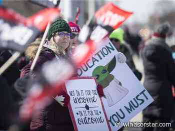 Teacher unions hope large legislature protest shows unity