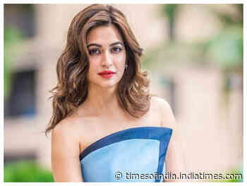 Kriti slams an airline for losing luggage