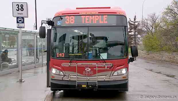 Calgary Transit extending customer service hours for those buying low income monthly passes
